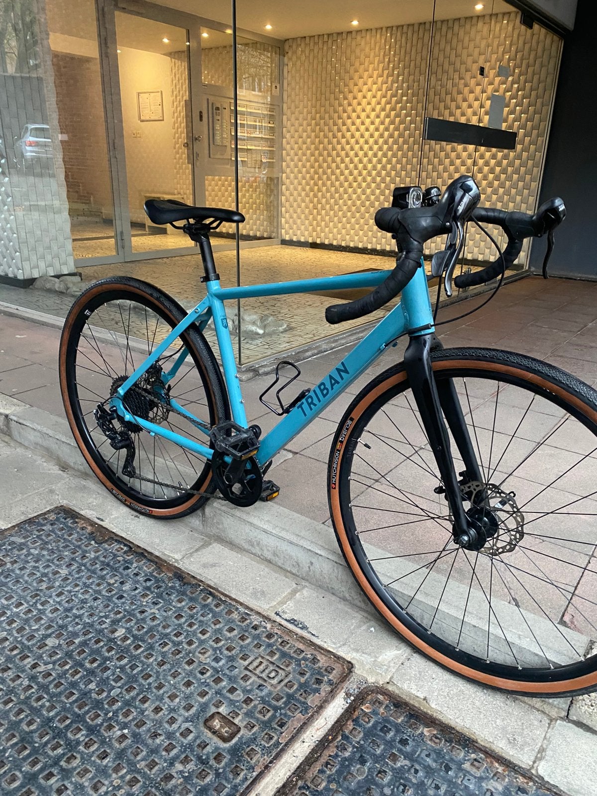 Triban gravel 120, Fietsen en Brommers, Ophalen, Zo goed als nieuw