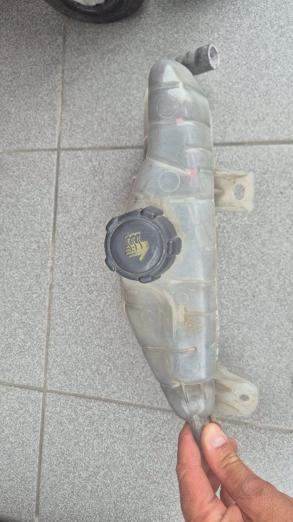 Nissan Micra expansietank, Auto's, Nissan, Particulier, Te koop, Micra