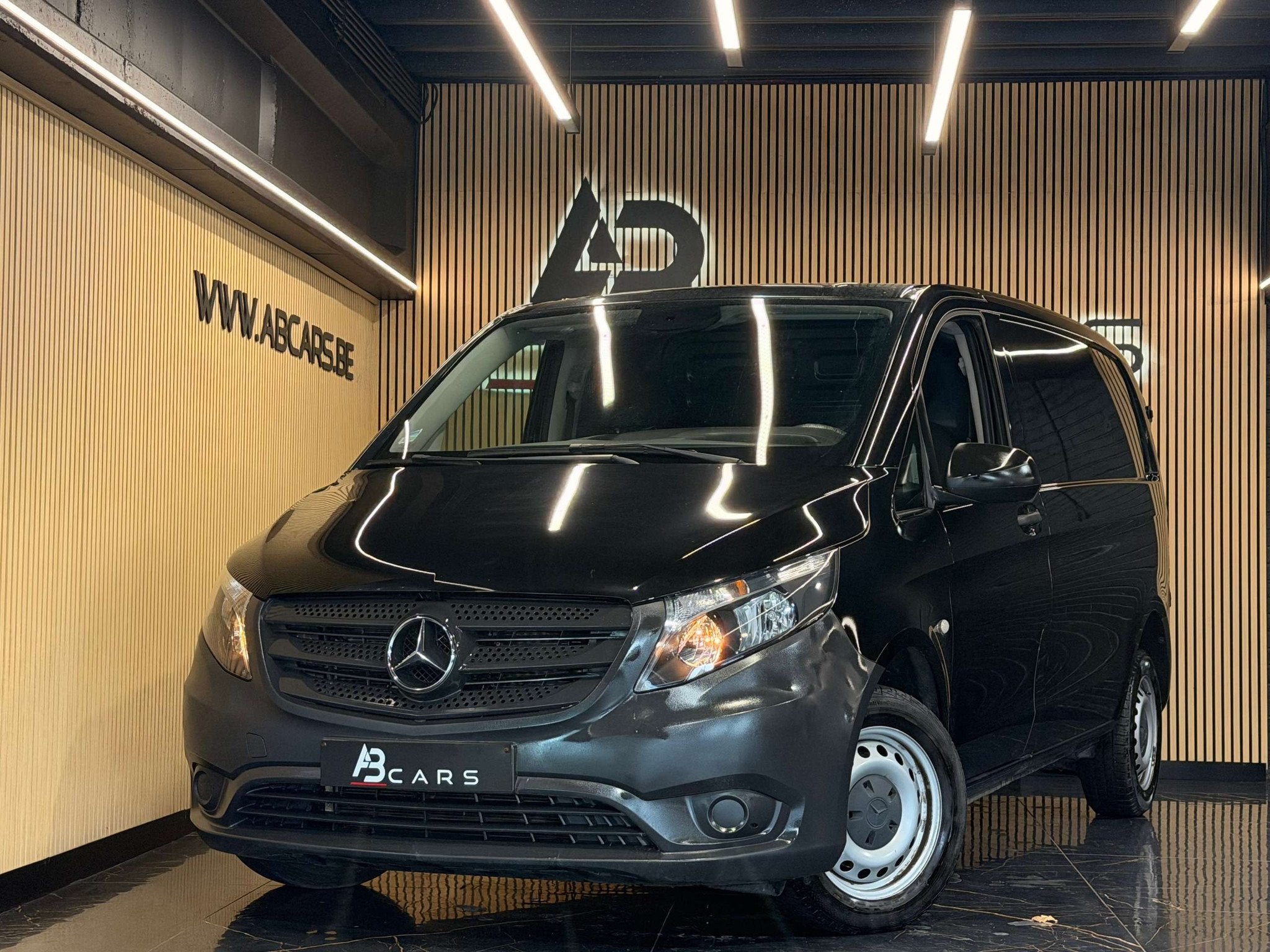 Mercedes-Benz Vito 1.7 * UTILITAIRE 3 PLACES * GAR 12 MOIS *, Autos, 75 kW, Achat, Euro 6, 3 places
