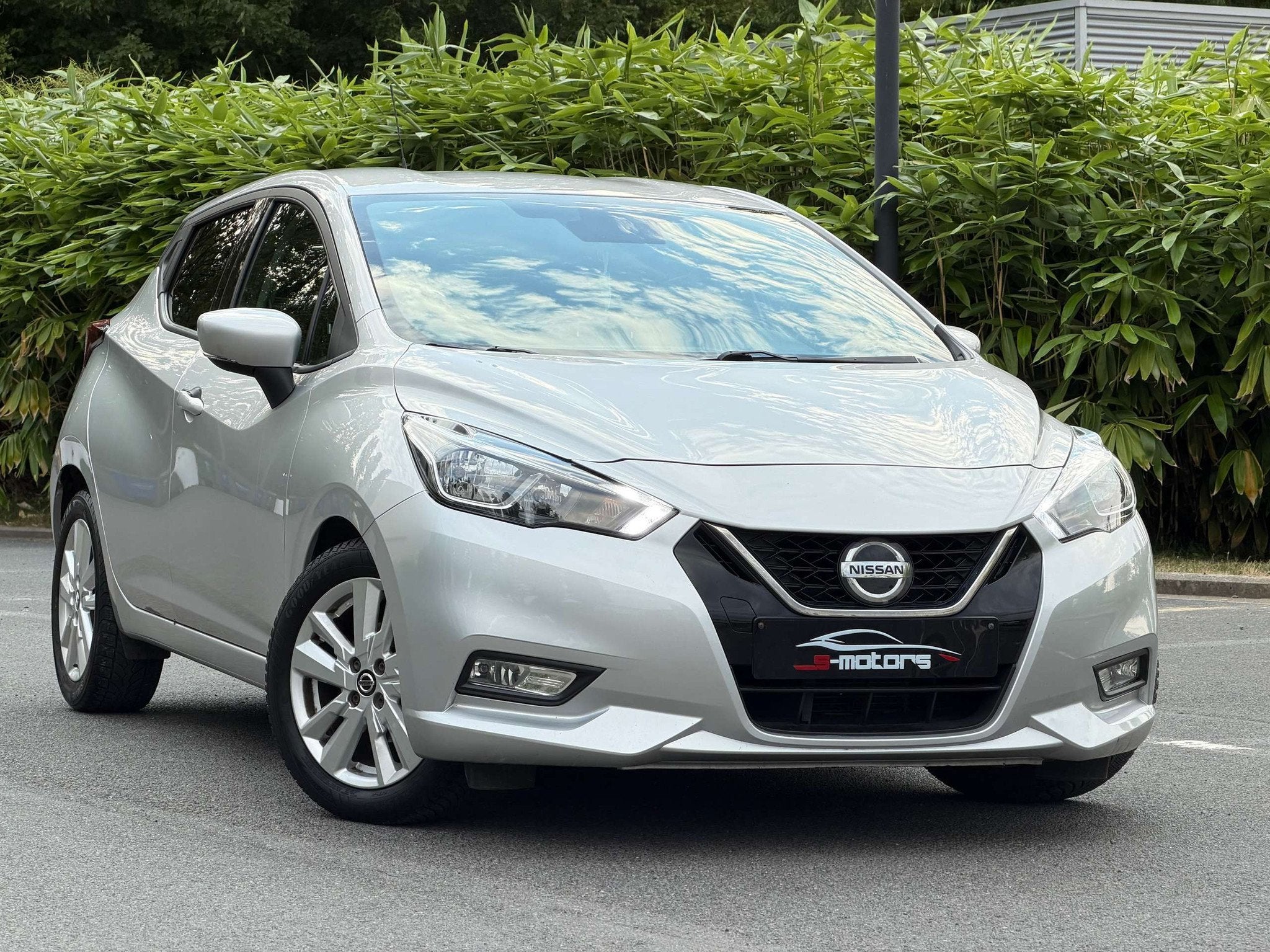 Nissan Micra • AUTOMATIQUE • GPS • CAM • TRÈS PROPR, Autos, Argent ou Gris, Achat, Euro 6, Entreprise