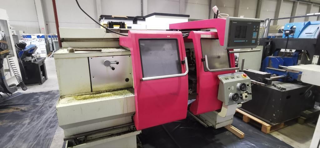 Tour Gildemeister NEF500.