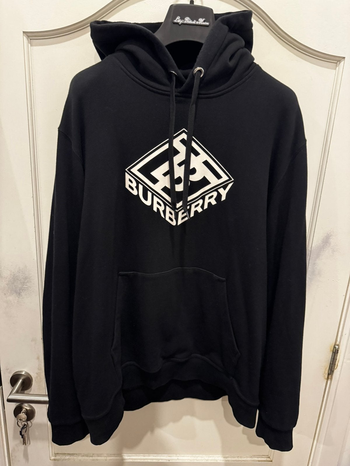 Sweat-shirt Burberry authentique, Vêtements | Hommes, Enlèvement, Comme neuf