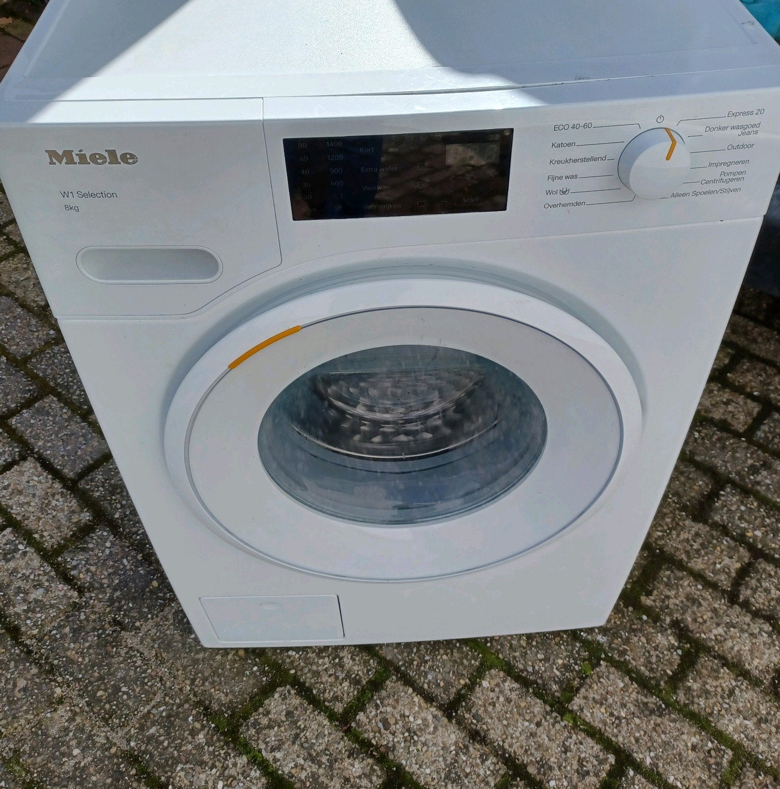 Jonge nette Miele W1 Selection wasmachine met 1400 toeren., Electroménager, 1200 à 1600 tours, Comme neuf, Chargeur frontal, Enlèvement