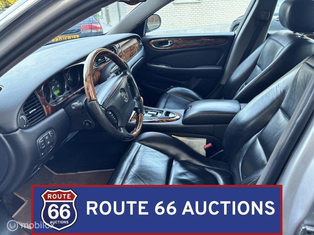 Jaguar XJ8 | 2004 | Route 66 Auctions, Gebruikt, Zwart, XJ, Bedrijf