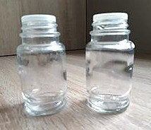 Twee zoutvatjes, Maison & Meubles, Cuisine | Vaisselle, Enlèvement ou Envoi, Vintage, Verre, Utilisé