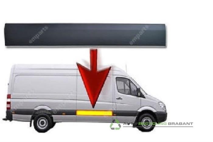 Bande décorative d'un Mercedes Sprinter, 3 mois de garantie, Utilisé, -, -