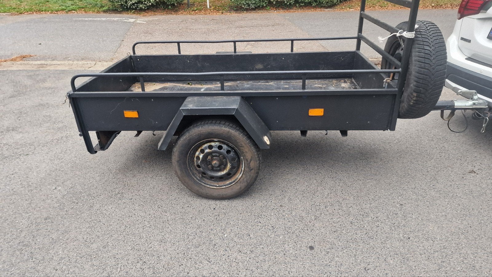 aanhangwagen/aanhanger/remorque   laadbak 2X1 M, Ophalen