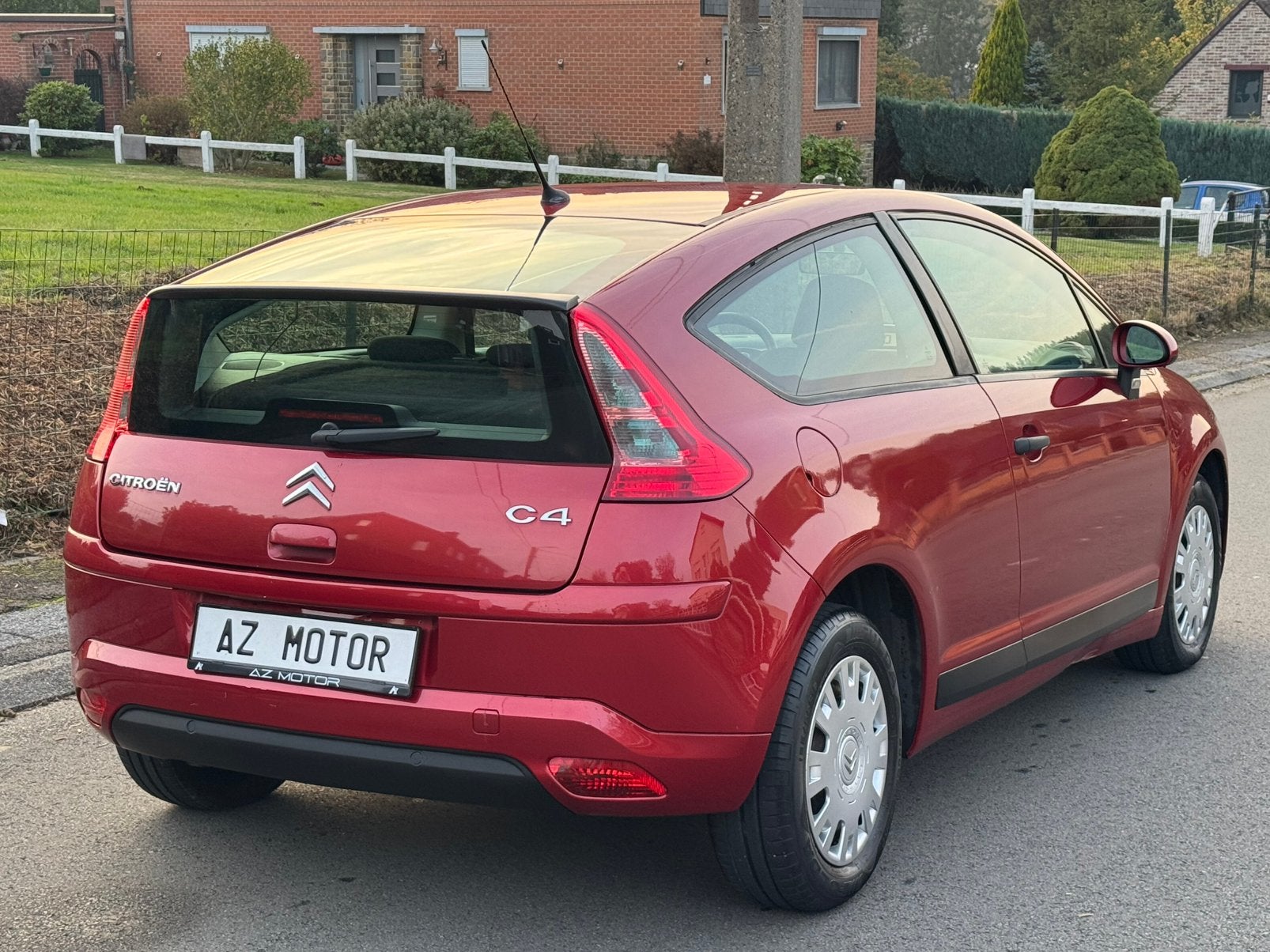 Citroën C4 1.4i 2006 39000Km Faible Km !! Garantie 12 Ct ok, Rouge, Achat, Beige, Entreprise