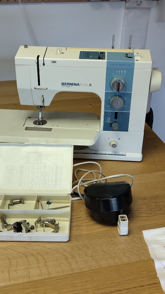 naaimachine Bernina Matic 910 Electronic + beschermhoe, Enlèvement, Utilisé, Machine à coudre, Bernina