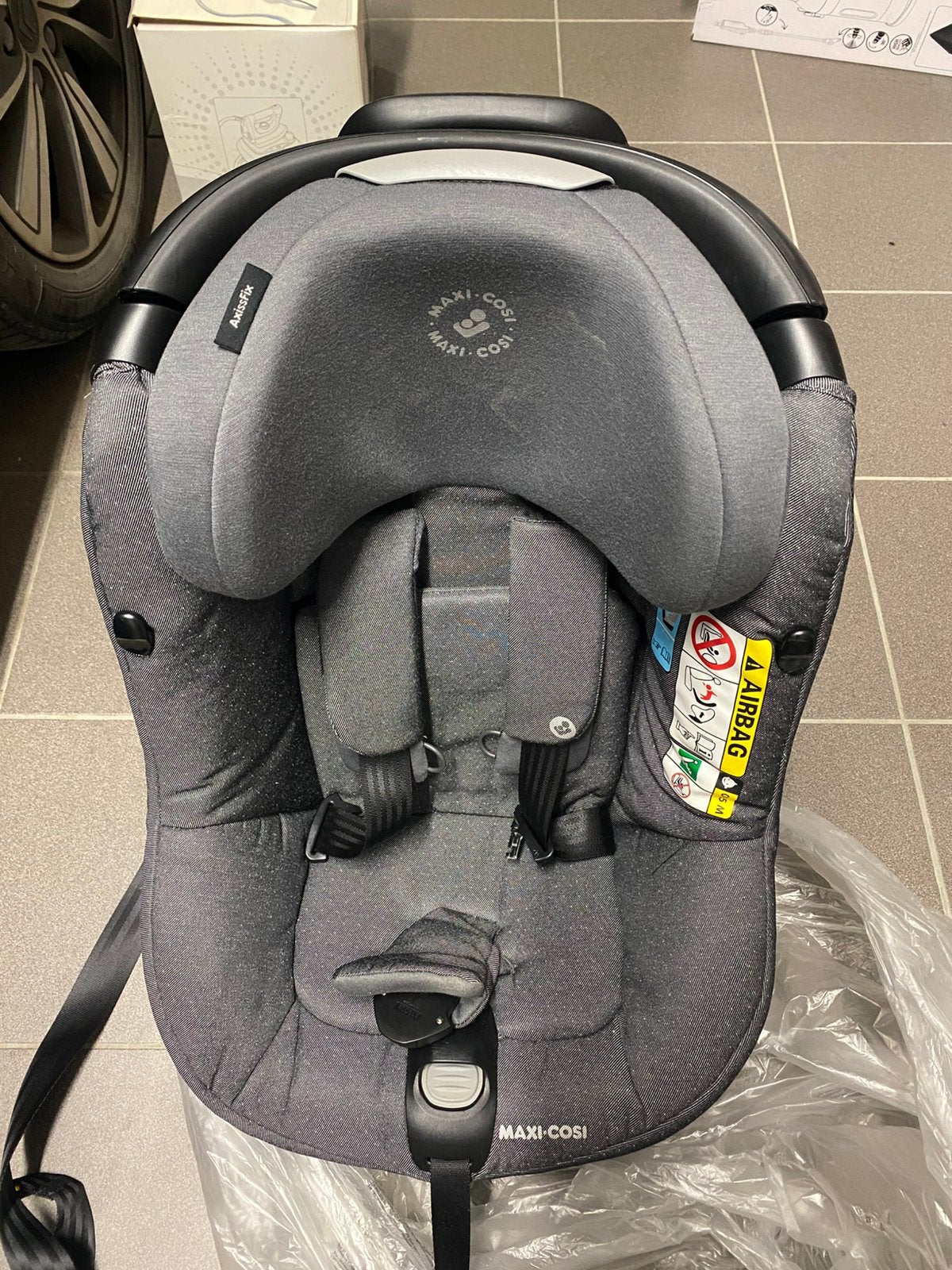 Maxicosy axissfix sparkling grey, Kinderen en Baby's, Autostoeltjes, Ophalen, Isofix