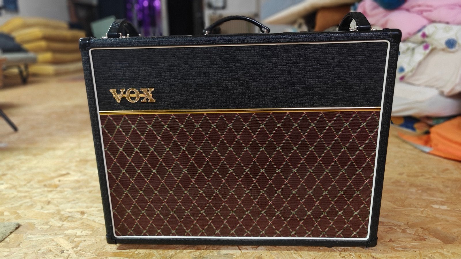 VOX AC30C2 – 30W buizenversterker, Musique & Instruments, Enlèvement