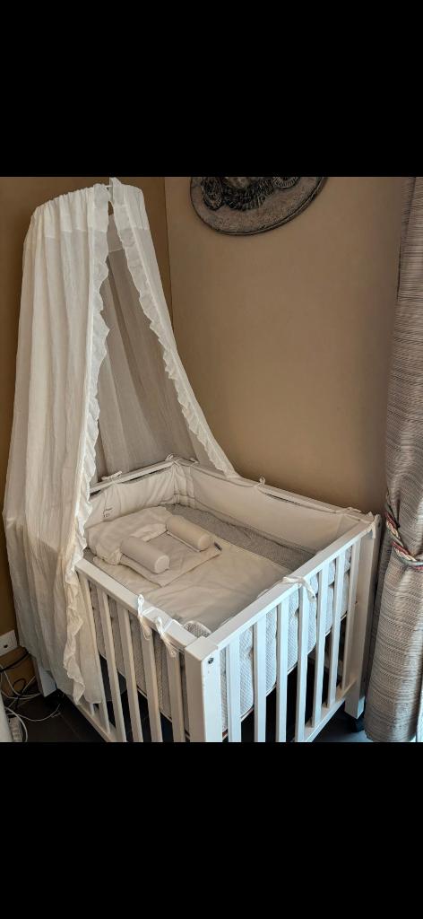 Parc Bopita, Enlèvement, Comme neuf, Carré, Roulettes