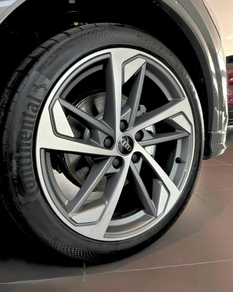 Jantes Audi Q3 sport 19 pouces original + pneus Continental, Pneus et Jantes, 255 mm, Pneus été, Utilisé