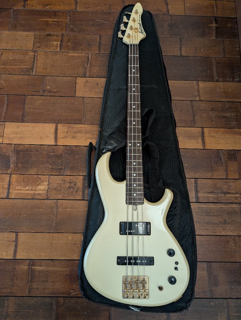 Basse Aria Pro II RSB Deluxe (1985 Japan/Matsumoku) + Housse, Enlèvement, Utilisé, Électrique