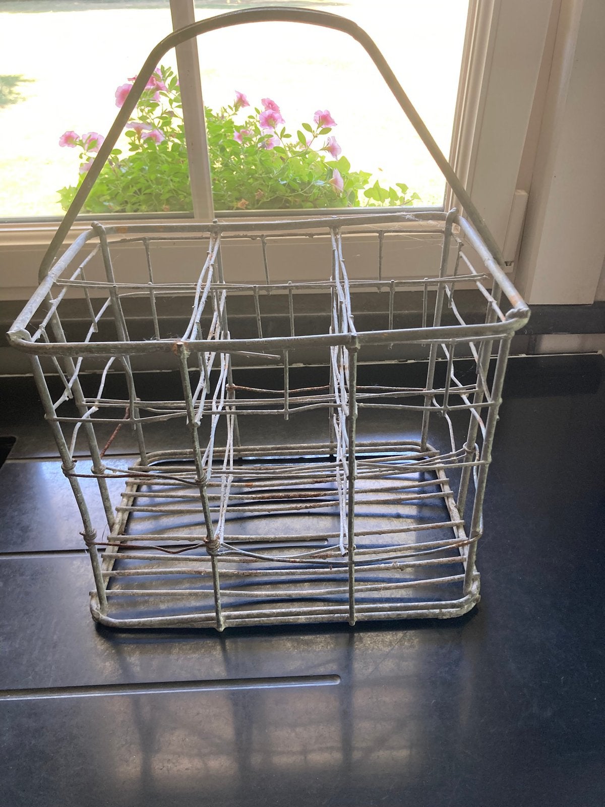 Porte bouteille ancien en metal, Maison & Meubles, Accessoires pour la Maison | Porte-journaux & Porte-revues, Métal, Avec poignée