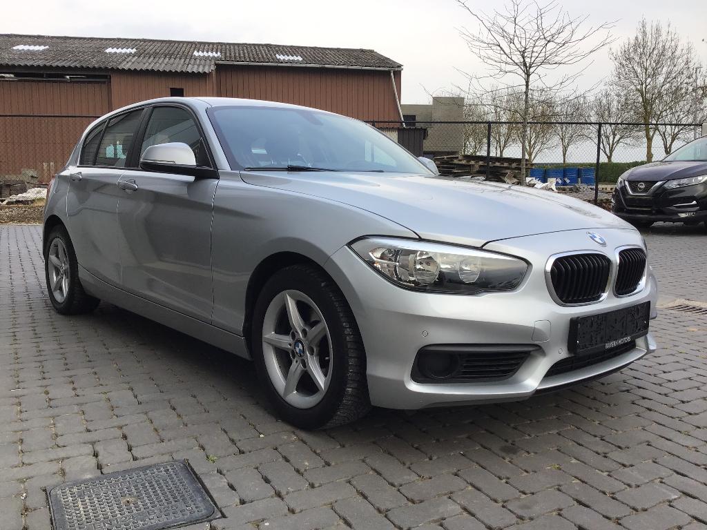 BMW 118 i, Auto's, BMW, Euro 6, Bedrijf, 1500 cc, Zilver of Grijs