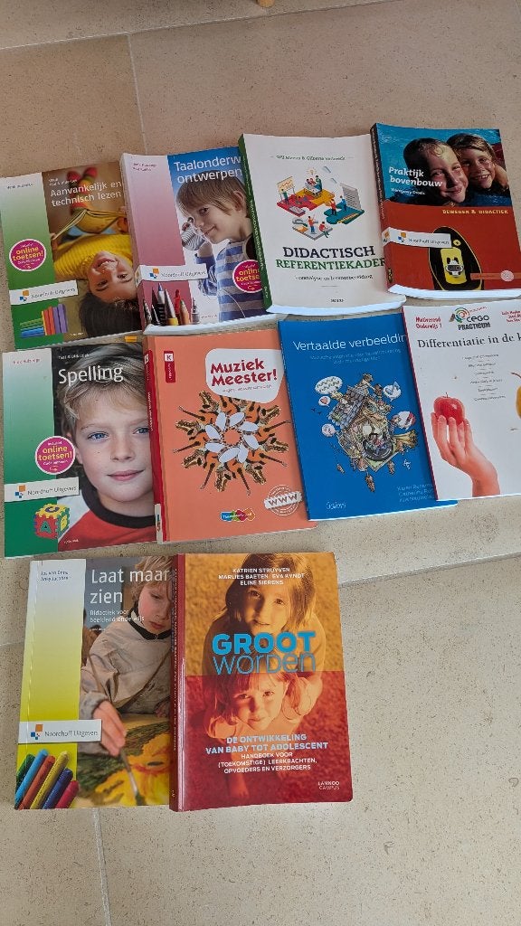 Boeken lerarenopleiding lager onderwijs LLO, Ophalen, Gelezen, Hogeschool