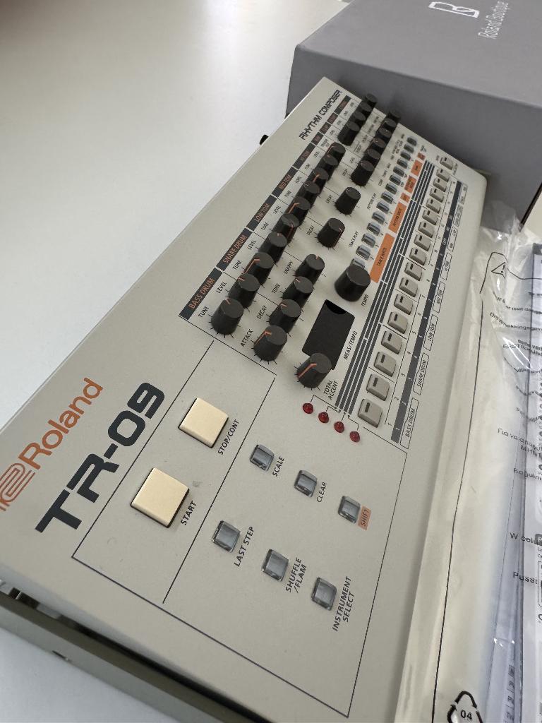 Roland TR 09 - never used, Musique & Instruments, Modules de son, Enlèvement, Neuf, Roland