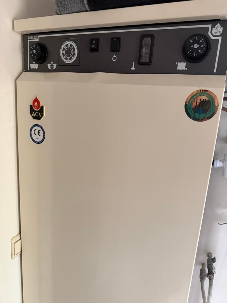 Delta acv sturing - GEZOCHT, Bricolage & Construction, Chauffe-eau & Boilers, Enlèvement, Comme neuf