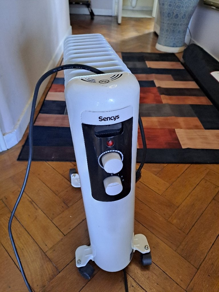 Radiateur Sencys 2500W, Bricolage & Construction, Chauffage & Radiateurs, 800 watts ou plus, Moins de 60 cm, Enlèvement, Utilisé