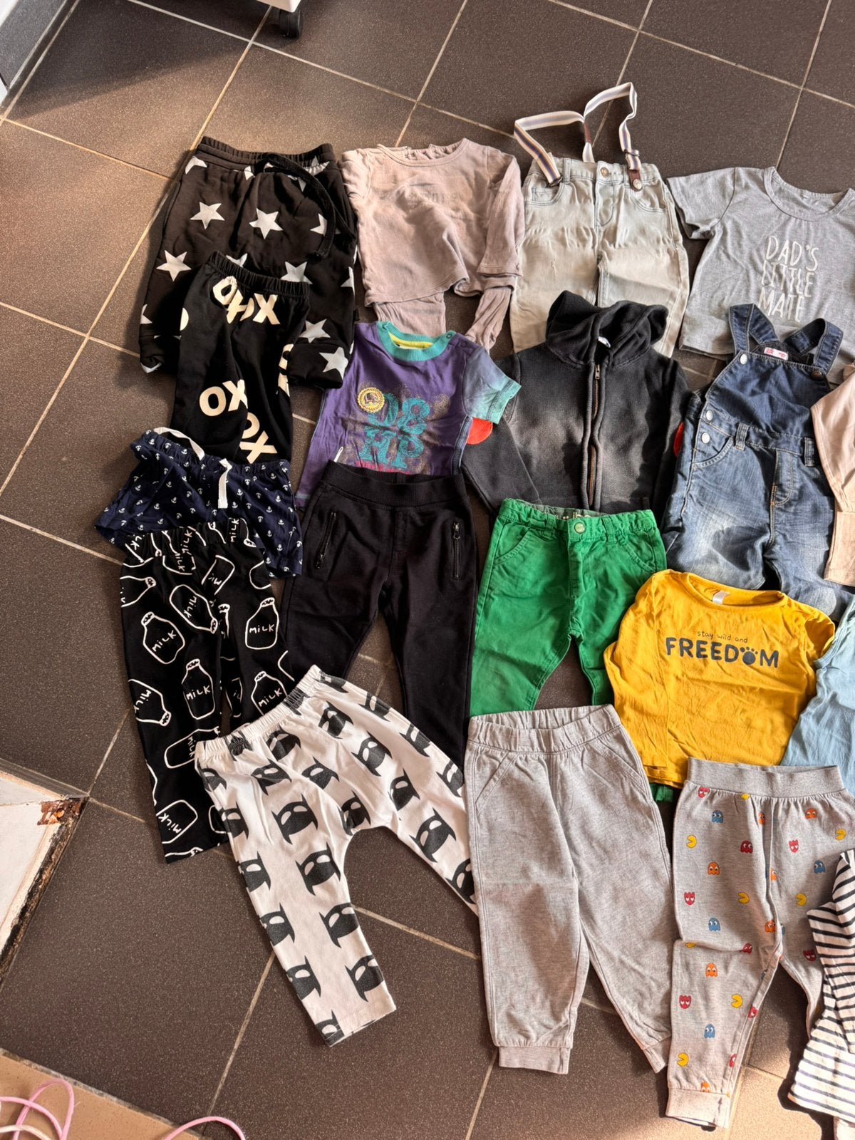 Pakket 2 jongens kledij 80/86, Ophalen of Verzenden, Zo goed als nieuw
