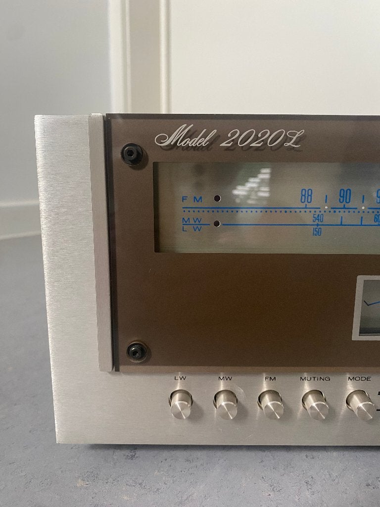 Vintage Marantz Model 2020L Analoge Stereo Tuner (1978), Ophalen of Verzenden, Gebruikt