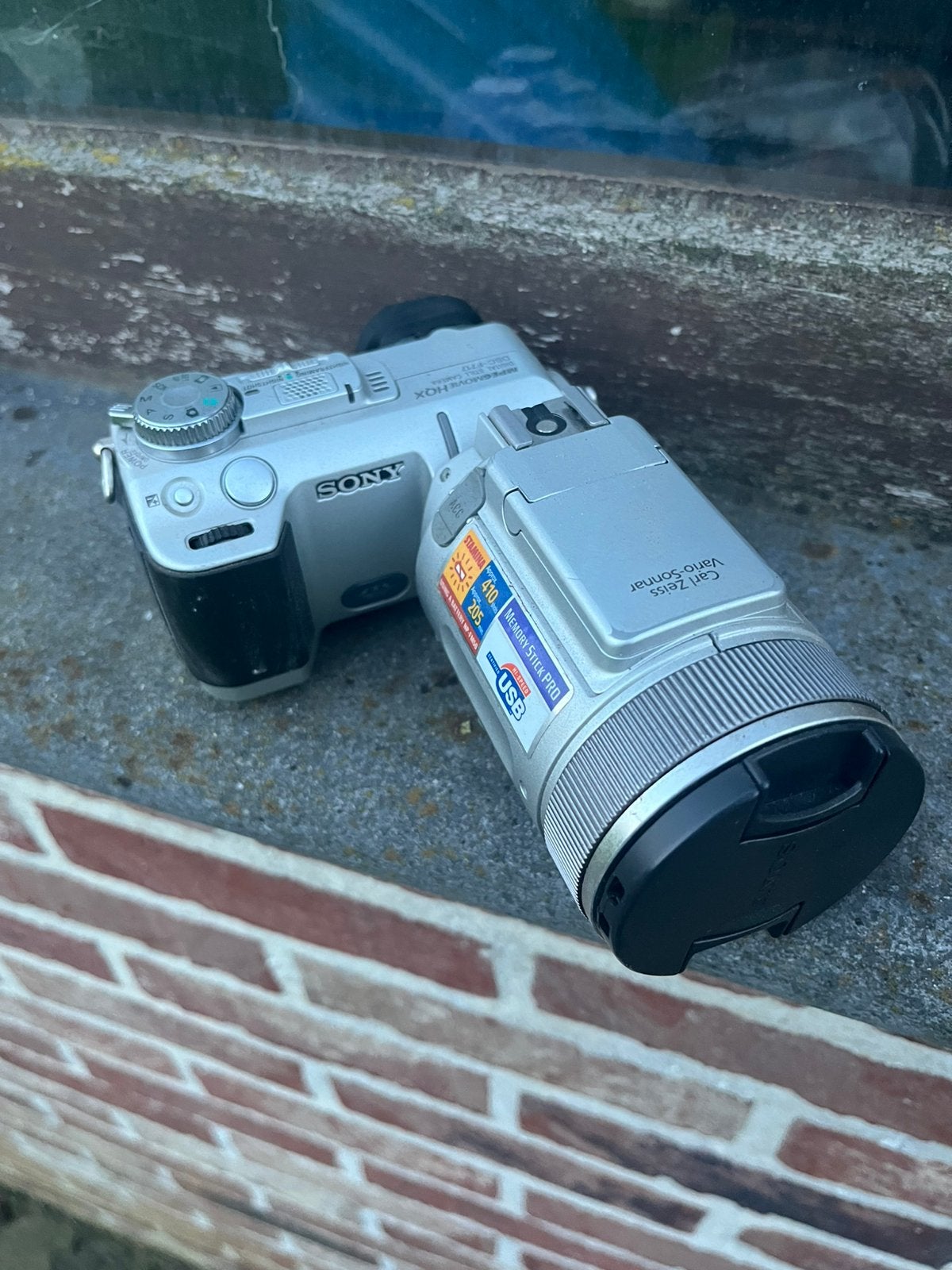 SONY DSC-F717, Audio, Tv en Foto, Ophalen of Verzenden, Gebruikt, Camera, Sony