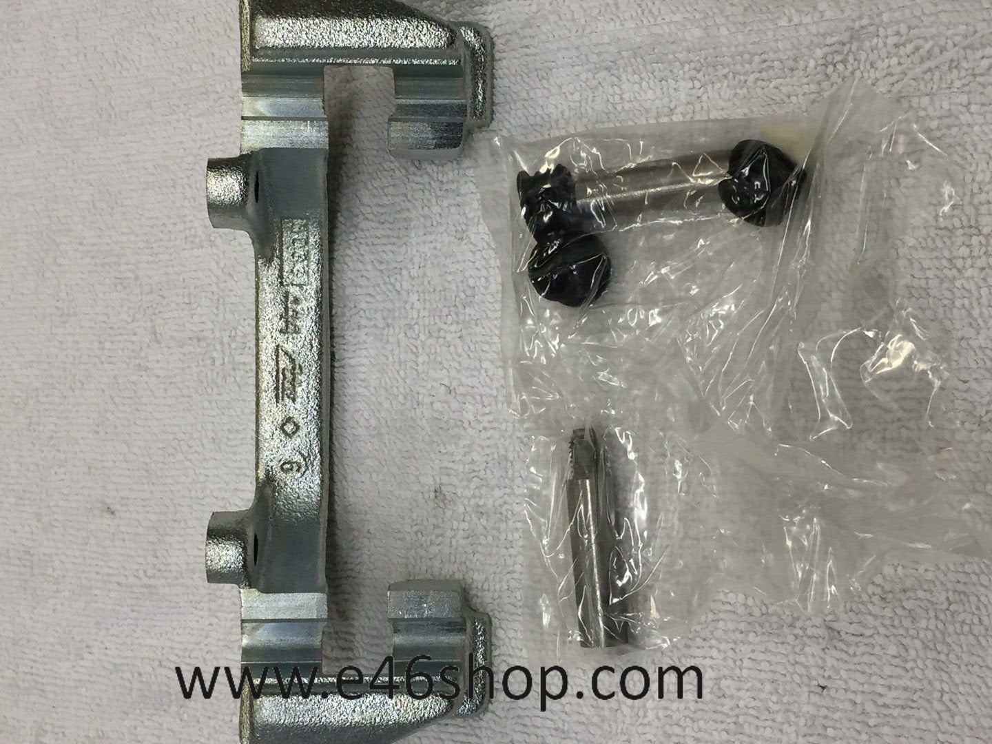 Remankerplaat BMW E36 Z3 oe 34111164221 voorkant nieuw, Neuf, -, -, Enlèvement ou Envoi