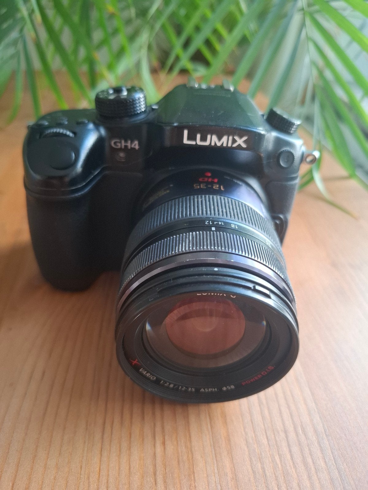 Panasonic Lumix GH4 + objectif 12-35mm f/2.8 + 2 batteries +, Audio, Tv en Foto, Videocamera's Digitaal, Gebruikt, Camera, Panasonic