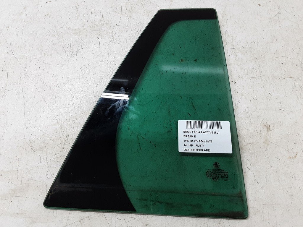VITRE ARRIERE DROITE Skoda Fabia II Combi (01-2007/12-2015), Mevr. I. Hauben, Utilisé, Skoda, Rue de l'Espoir 34 34
4030  GRIVEGNÉE, BE