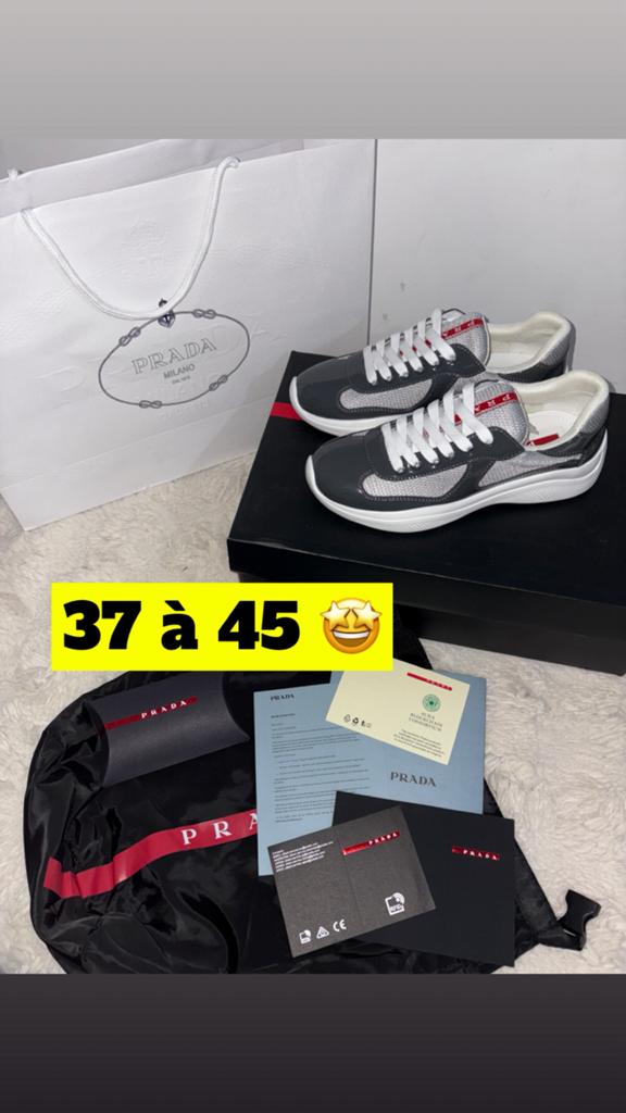 Chaussur prada cup gris anthracite, Ophalen of Verzenden, Zo goed als nieuw