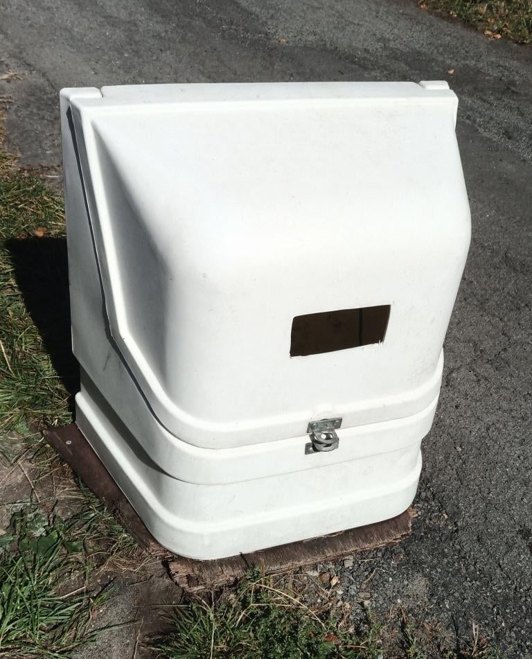 Box pour bouteille de gaz., Enlèvement, Utilisé