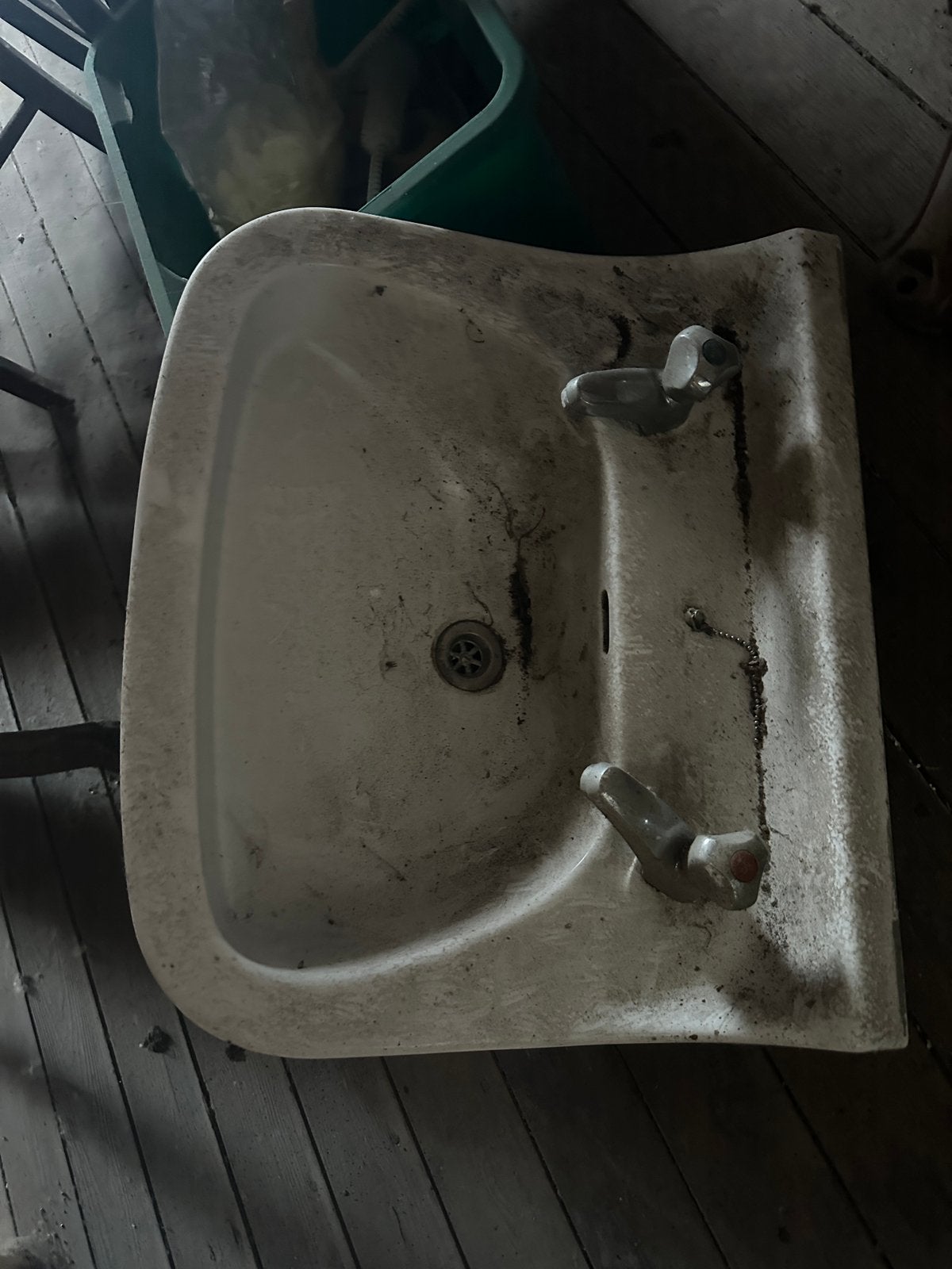Ancien évier en porcelaine vintage avec robinets originaux, Bricolage & Construction, Enlèvement, Utilisé, Lavabo