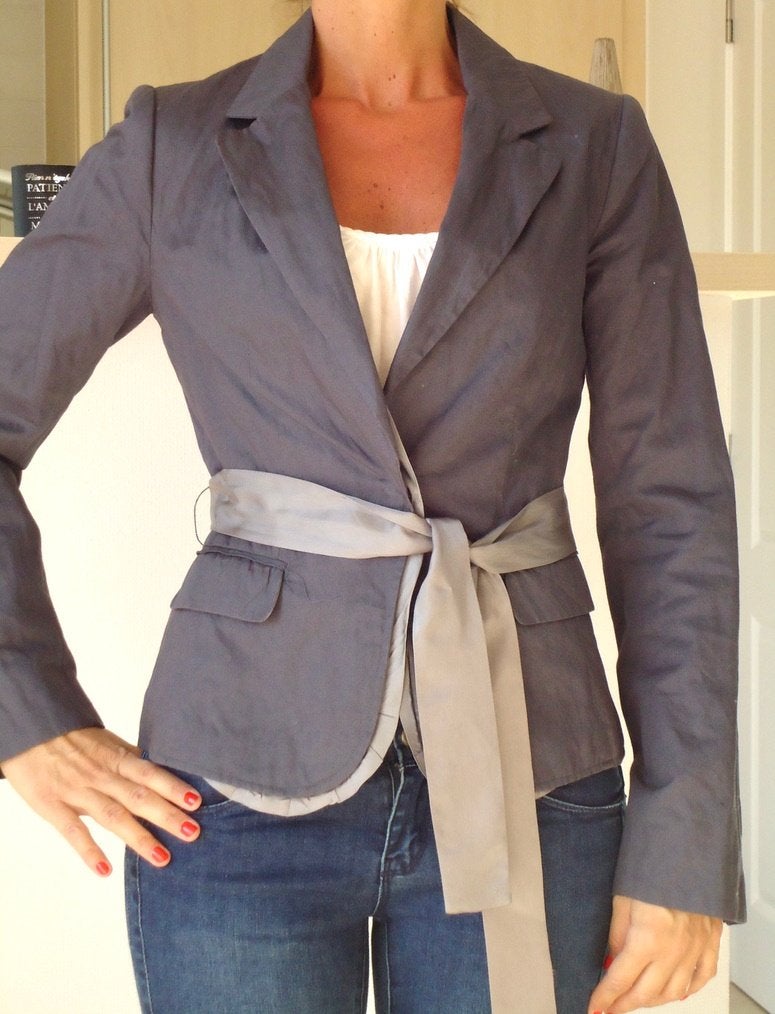 Joli blazer satiné, Vêtements | Femmes, Vestes & Costumes, Enlèvement ou Envoi, Comme neuf, Taille 36 (S), Manteau