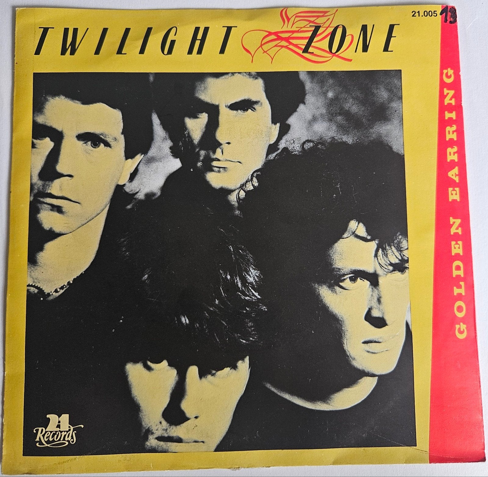 Boucle d'oreille dorée 1982 Twilight Zone, Enlèvement ou Envoi