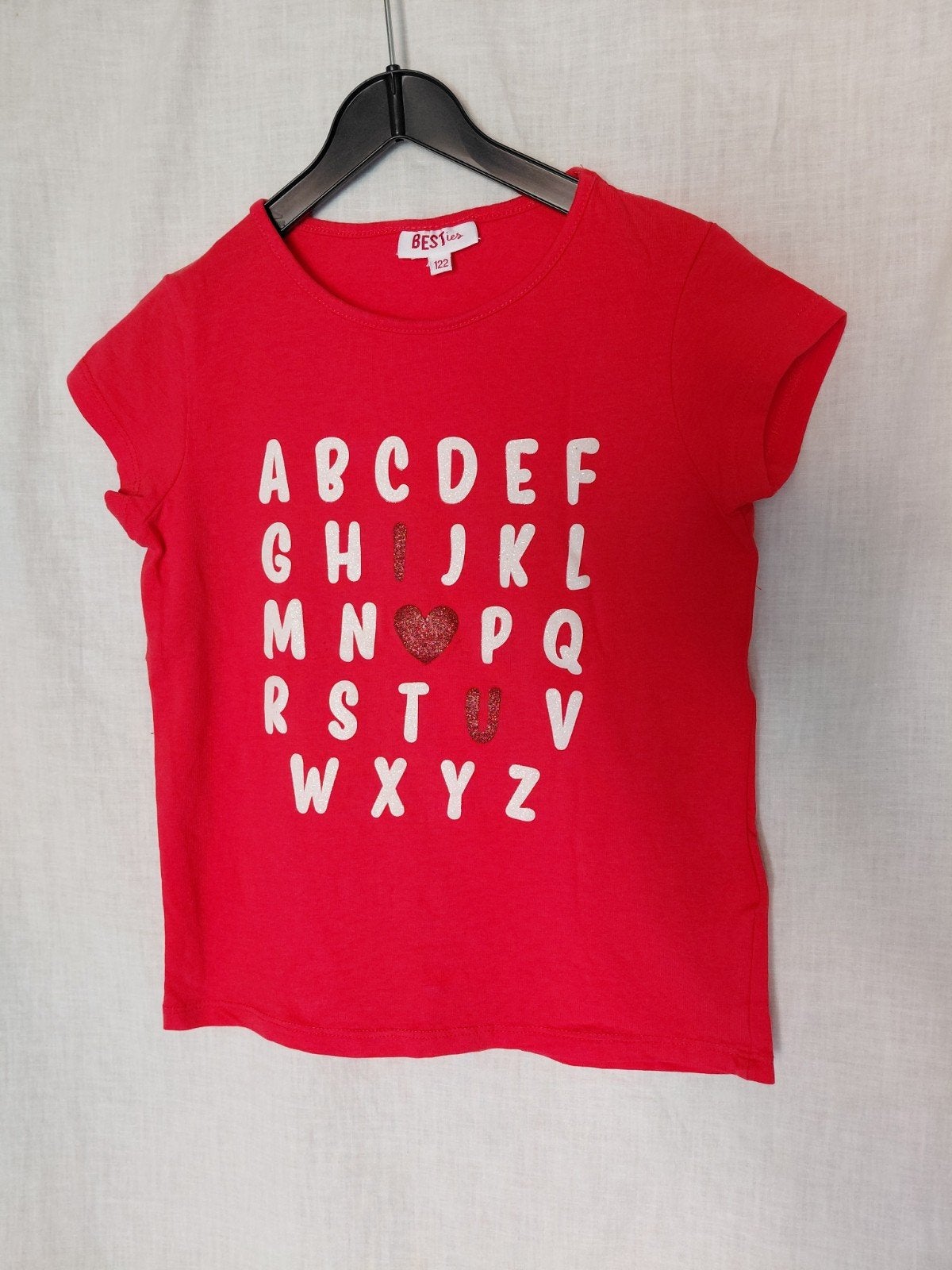 122 BesTies T-shirt, Kinderen en Baby's, Kinderkleding | Maat 122, Ophalen of Verzenden