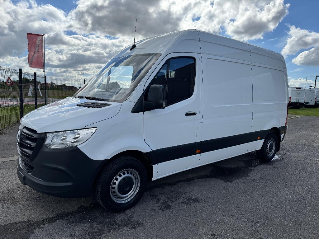 Mercedes Sprinter L2 2.1cdi automaat 1st eig ohboek carplay, Stof, 4 cilinders, https://public.car-pass.be/vhr/d0e6b08d-cfe4-4f27-b8b3-31dba6eede33