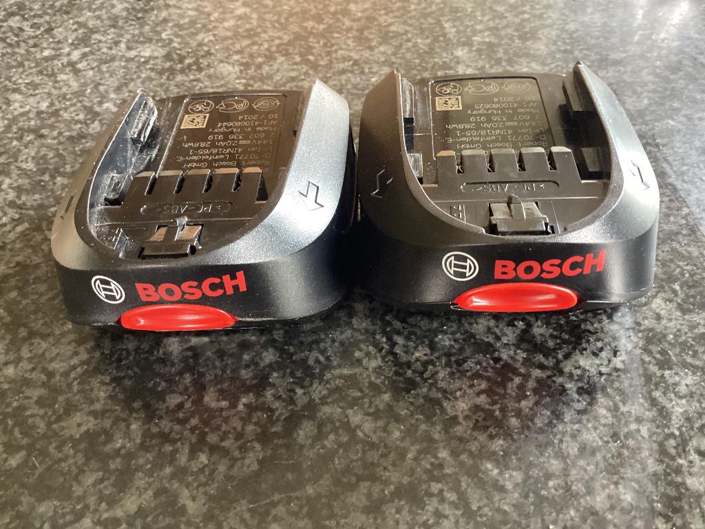 Gereedschap BOSCH Batterij 14,4V AH2.0, Doe-het-zelf en Bouw, Ophalen, Zo goed als nieuw