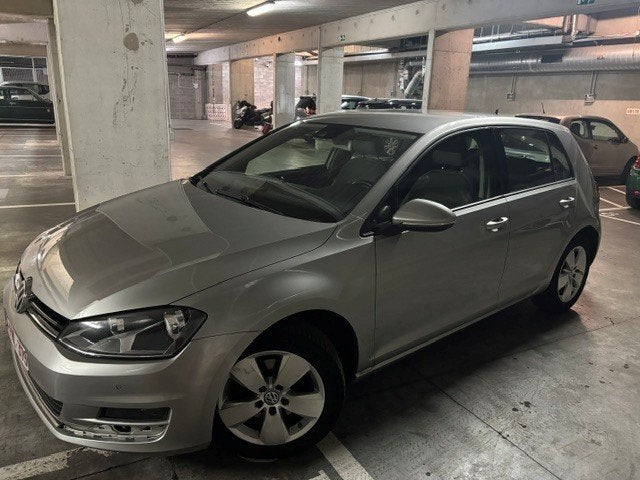 VW Golf VII Highline 1.4 TSI DSG Auto 122ch, Achat, Entretenue par le concessionnaire, 5 portes, Automatique