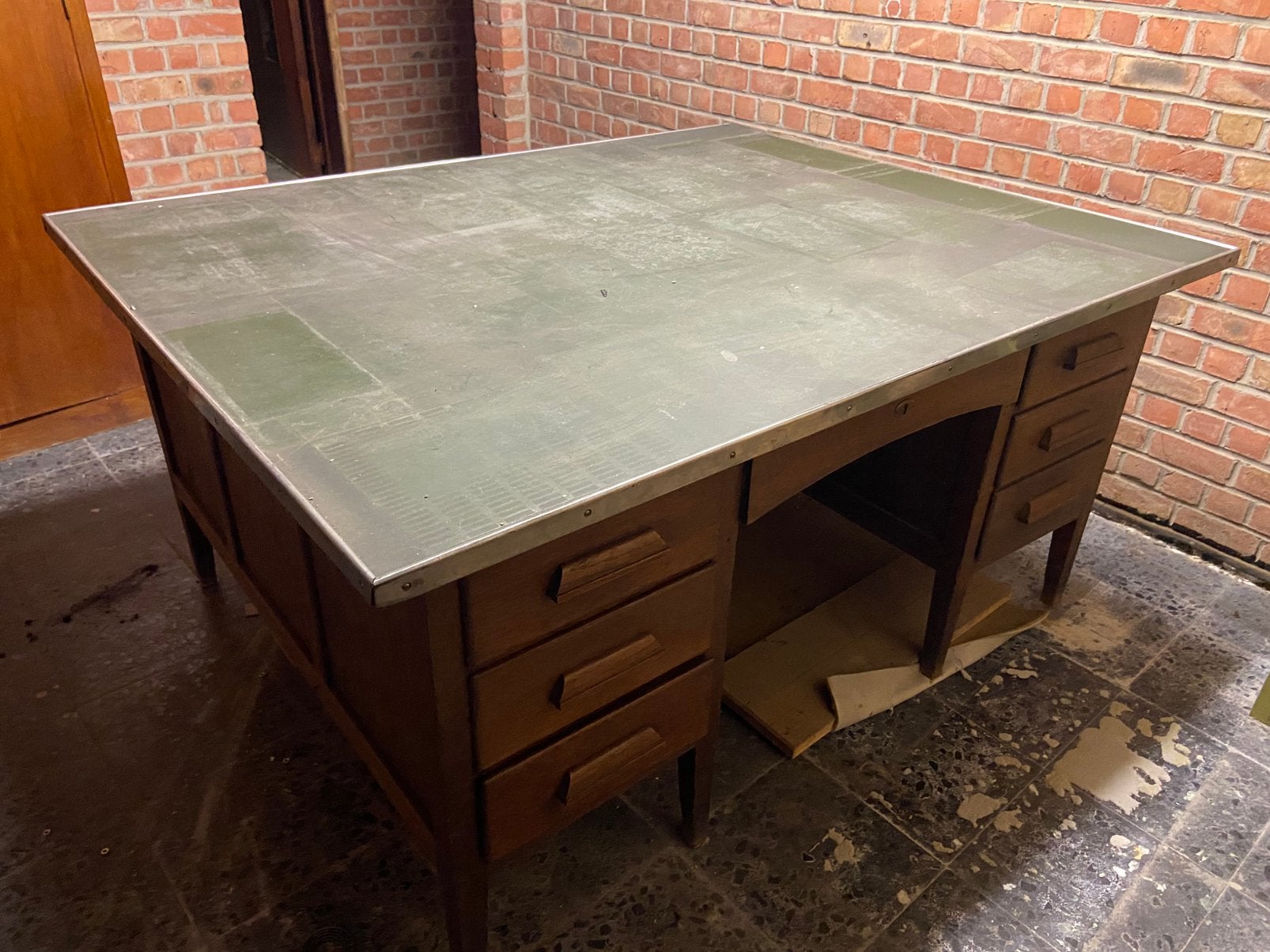 Dubbele bureau GRATIS, Antiek en Kunst, Ophalen