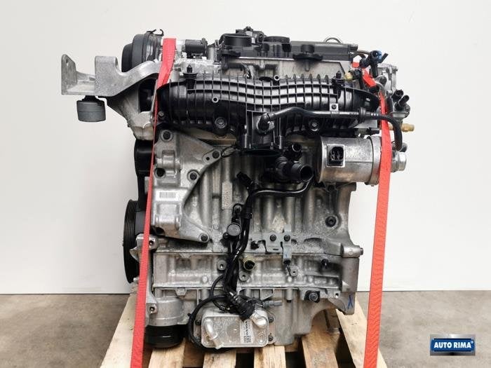 Motor van een Volvo V40, Auto-onderdelen, Gebruikt, -, -, Ophalen of Verzenden