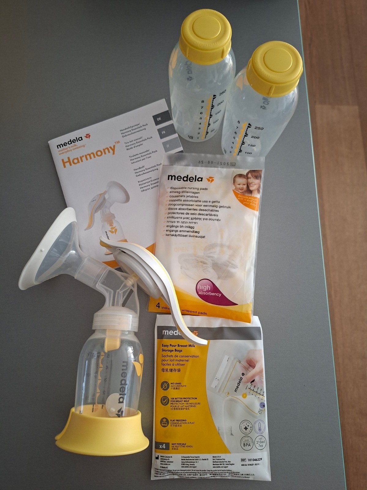 Medela Harmony handkolf, Kinderen en Baby's, Borstkolf, Ophalen of Verzenden, Zo goed als nieuw, Draagbaar