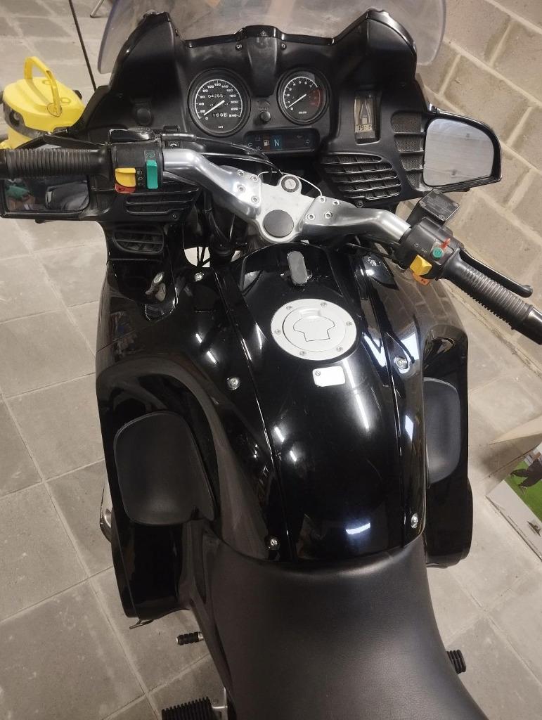 BMW R1100RT, Motoren, 2 cilinders, Motorrijbewijs A, Cardan-aandrijving, Particulier