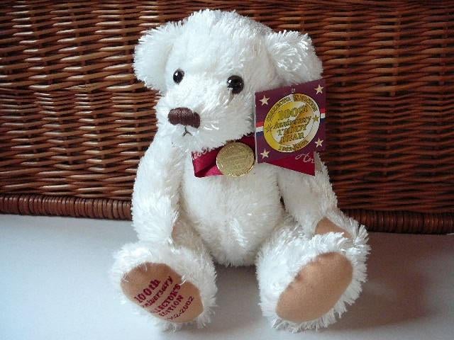 Witte beer 100 th anniversary teddy bear 1902-2002, Ophalen of Verzenden, Nieuw, Stoffen beer, Overige merken