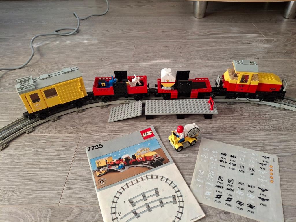 Lego - 7735 - Freight Train, Ophalen of Verzenden, Zo goed als nieuw, Complete set, Lego