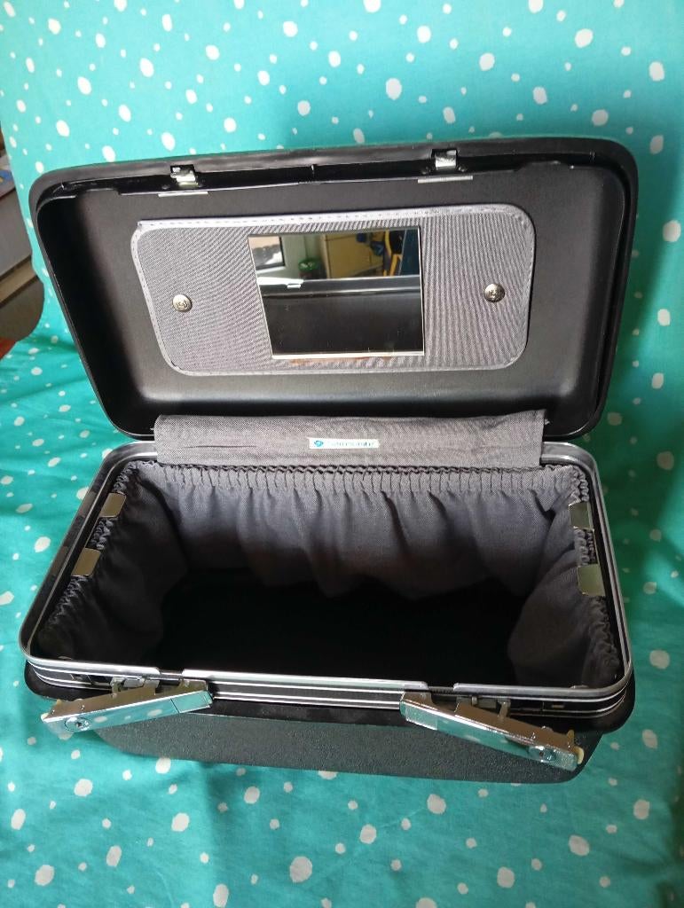 Beauty case  Samsonite   +, Bijoux, Sacs & Beauté, Boîtes de maquillage & Beauty case, Enlèvement