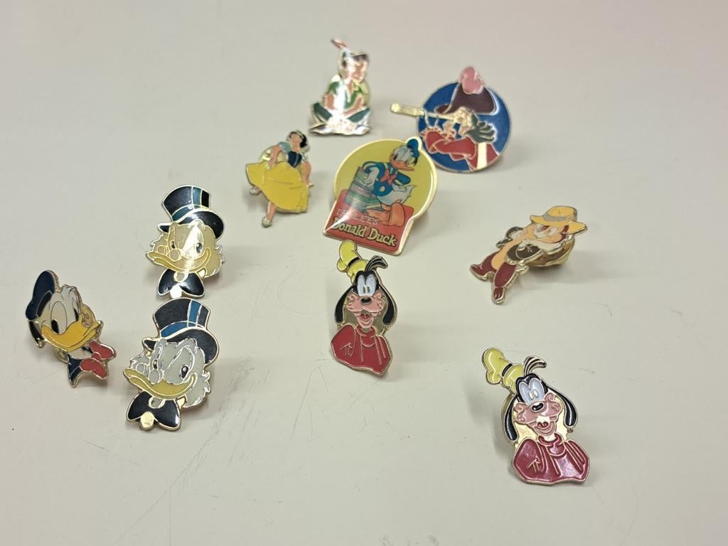 10 pins Disney ook apart te krijgen, Ophalen of Verzenden, Zo goed als nieuw, Figuurtje, Speldje of Pin