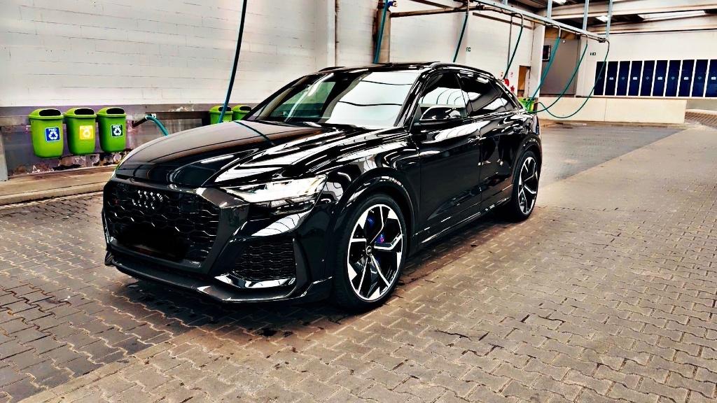 Audi RS Q8 4.0 TFSI Quattro – 2021 – Full option!!, Auto's, Zwart, Leder, Particulier, USB