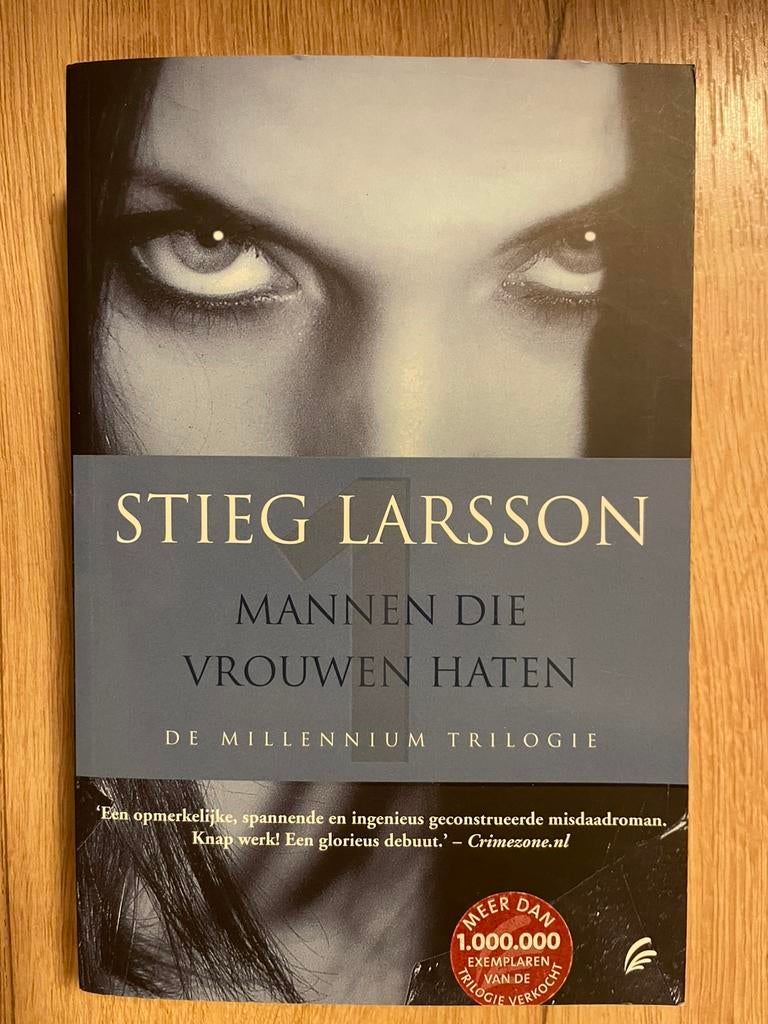 Stieg Larsson - mannen die vrouwen haten, Ophalen, Zo goed als nieuw