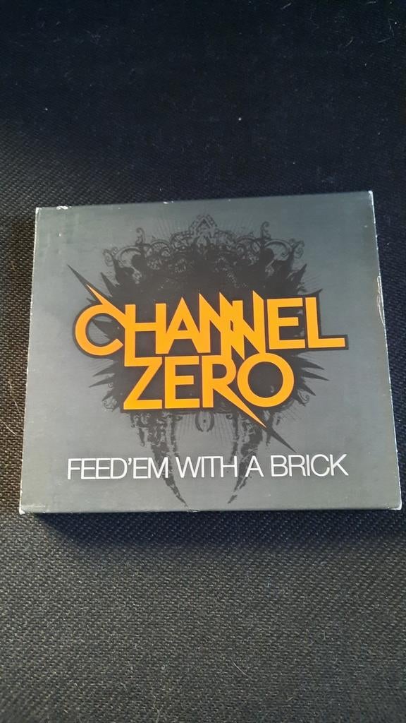 CHANNEL ZERO Feed ´em with a brick (cd), Cd's en Dvd's, Cd's | Hardrock en Metal, Zo goed als nieuw, Ophalen of Verzenden